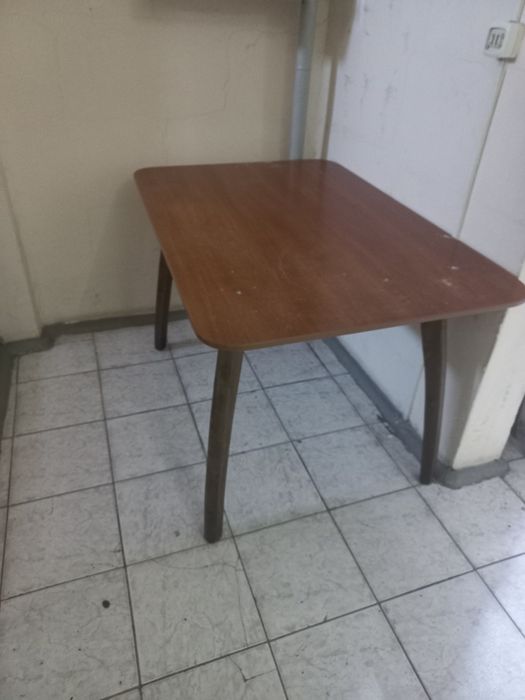 Кухонный б/у стол
