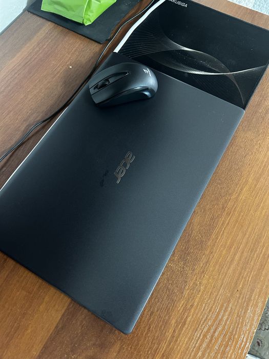 Ноутбук Acer    .