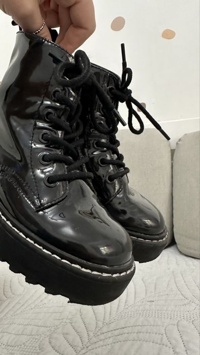 Ботинки для девочки 28 р