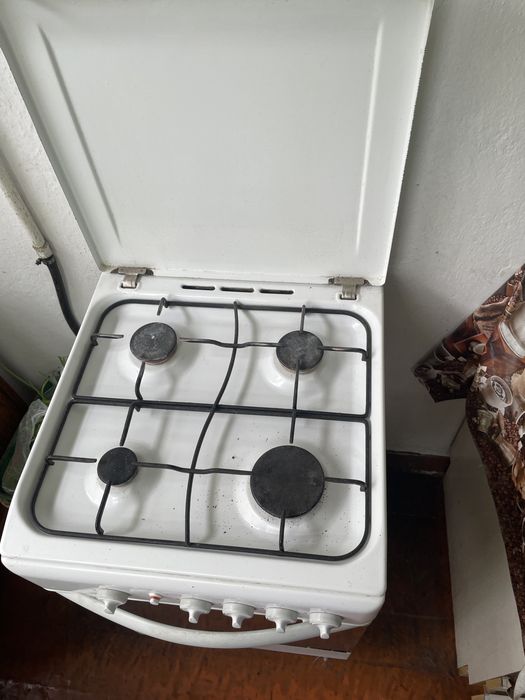 Газовая плита Indesit