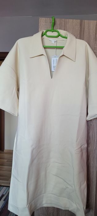 Свободна рокля COS