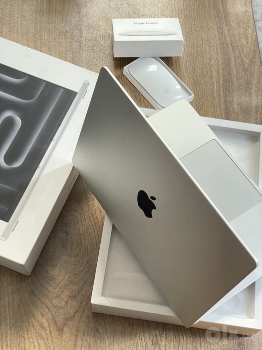 Macbook Pro Silver M4 14-inch