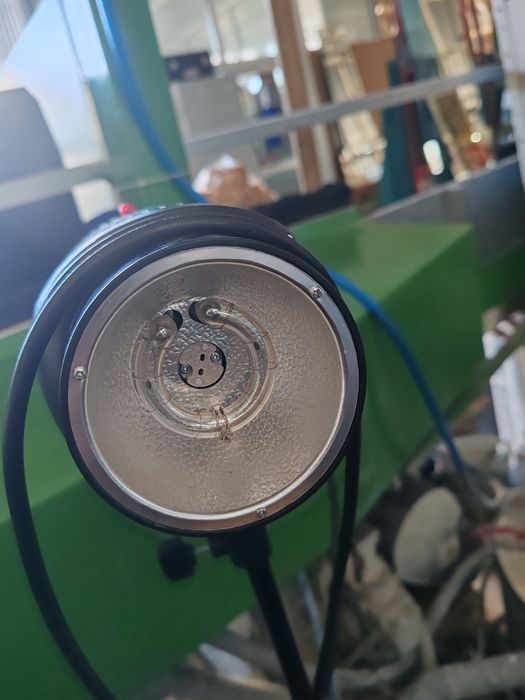 Bliț profesional de studiou Godox E300