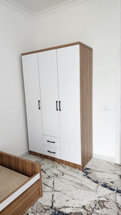 Шкаф янги арзон нархда.