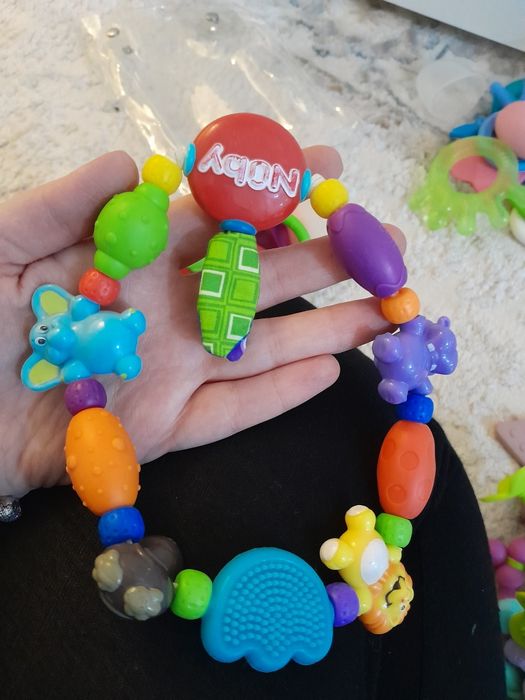 Для малыша резиновые игрушки