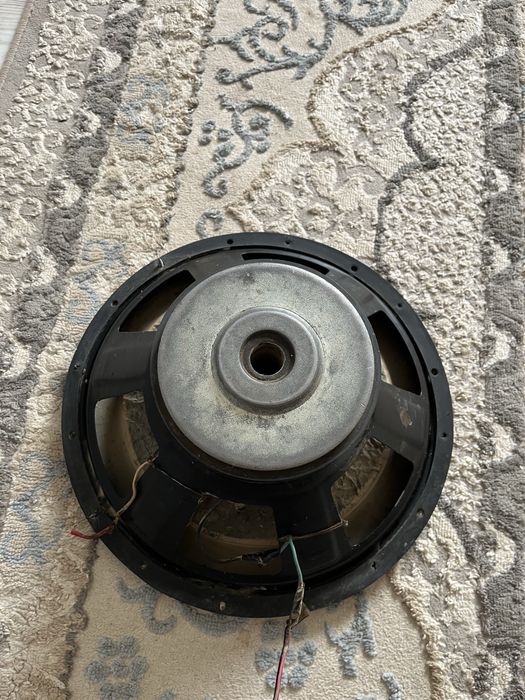 Калонка сатылады.Kenwood