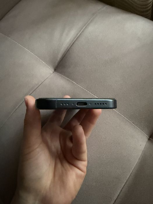 Iphone 15 pro 128 mb