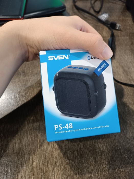 Сломанная мини колонка на детали