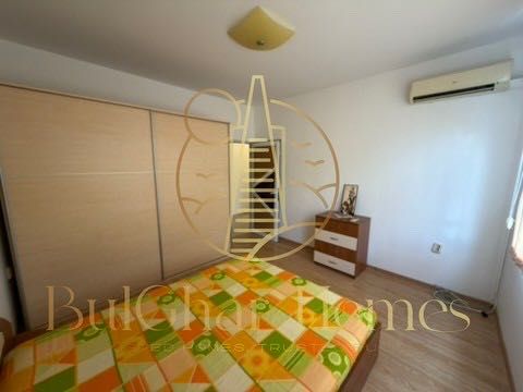 Дава се под наем Тристаен апартамент в Варна, Лятно кино Тракия - 100 кв.м за 612 € - Снимка #6