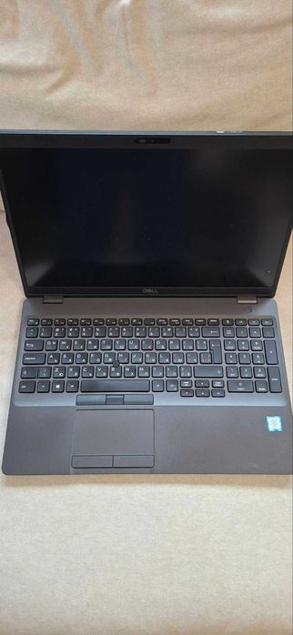 Продвам лаптоп Dell Latitude 5500