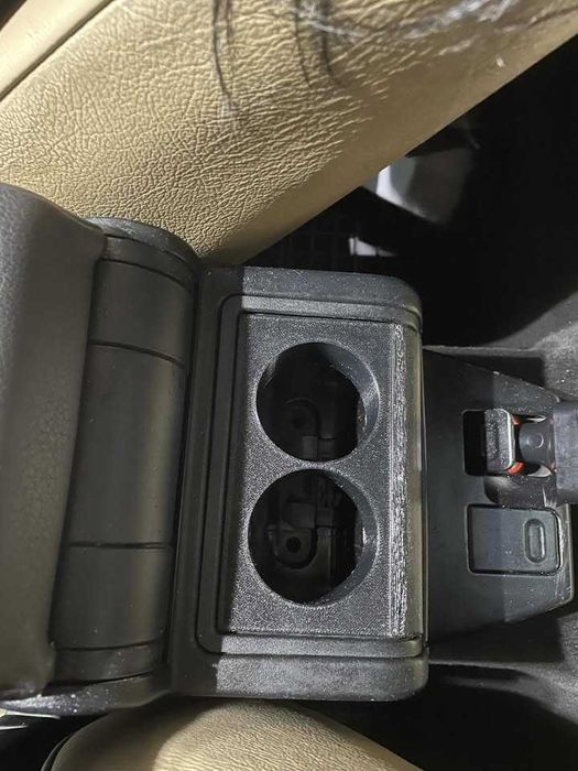Cupholder/поставка за чаша Golf3/BMW E90/ E91/ E92/ E93/ E46