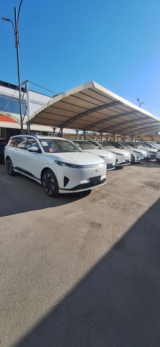 Dongfeng 008 мест 5