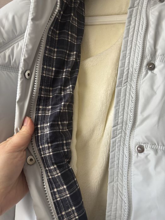 Продам зимнию куртку для девочки