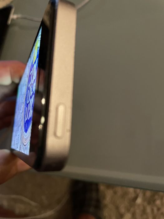 IPHONE SE 16 GB сребрист