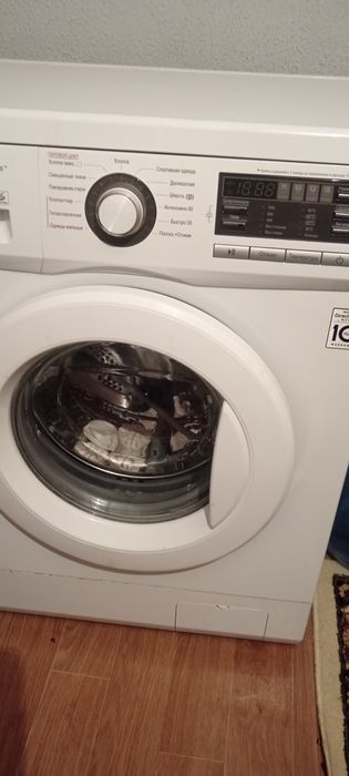 Стиральная машина продам