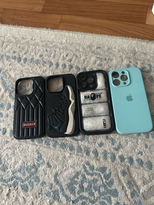 Чехлы на Айфон 14 про