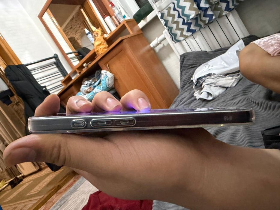 Iphone 16 очень хорошем состояний