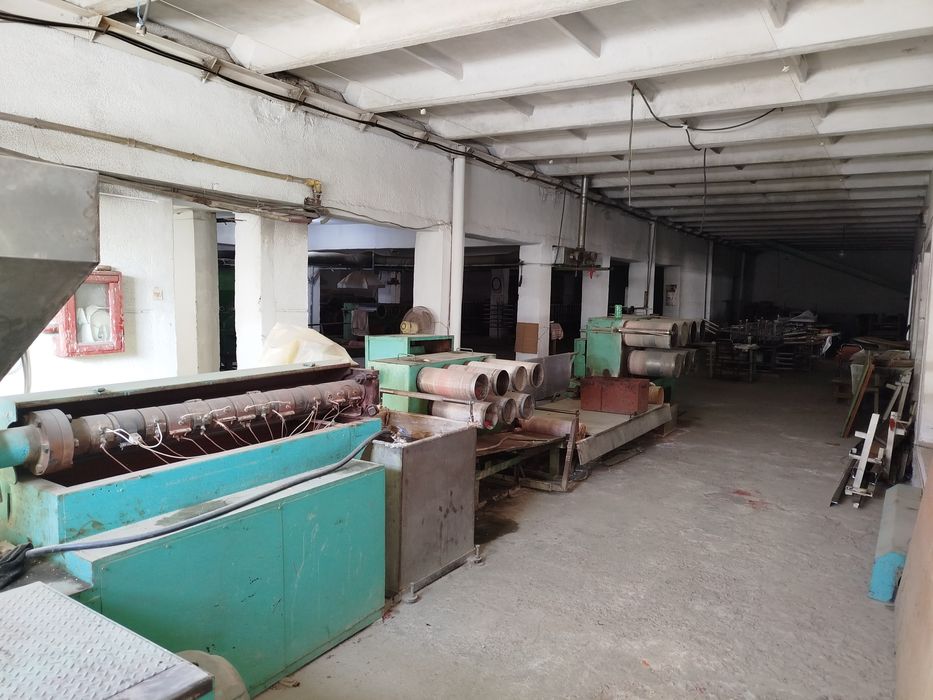 Qibrayda Zavo't sotiladi yer maydoni 60 so'tik