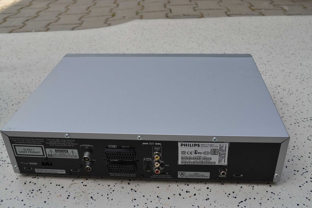 Dvd player Recorder Philips DVD R 880