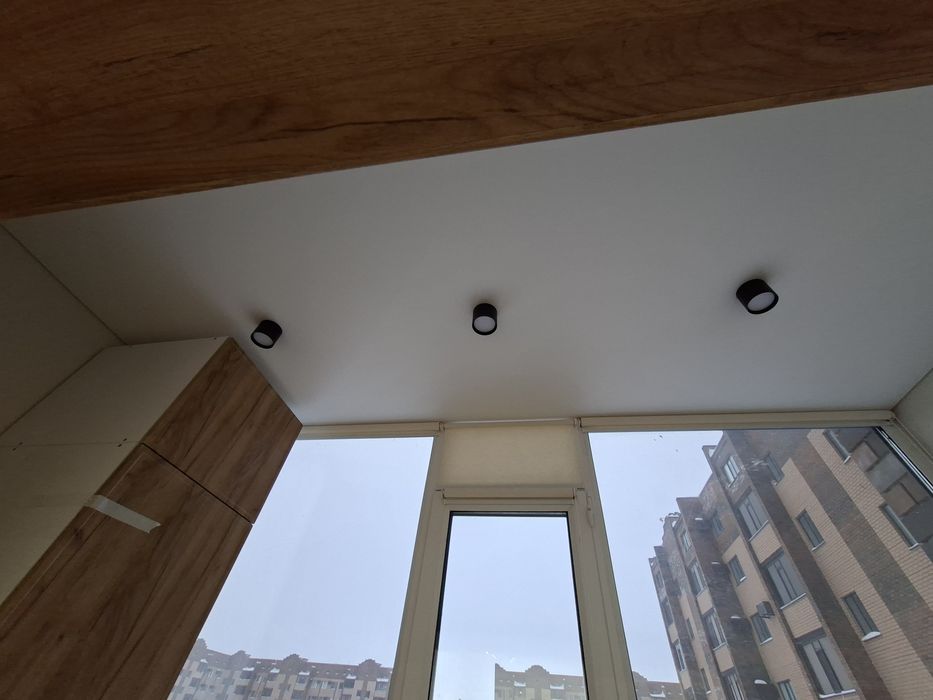 Натяжные потолки