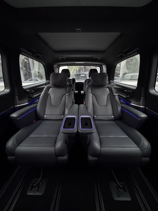 Mercedes-Benz V-Class 300