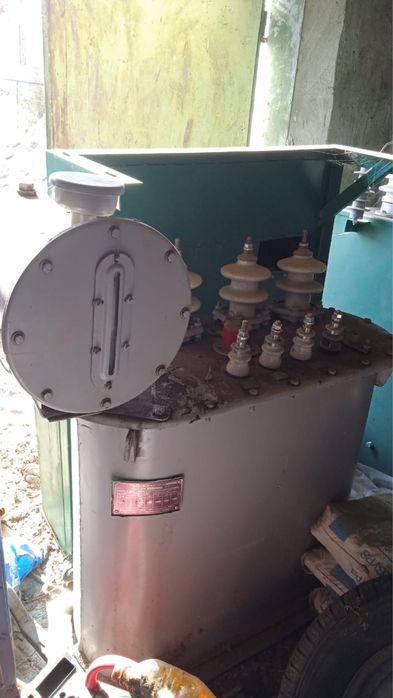 Продаётся трансформатор TP-P-40/10 kV (0,4 kV), мощность 40 кВА.