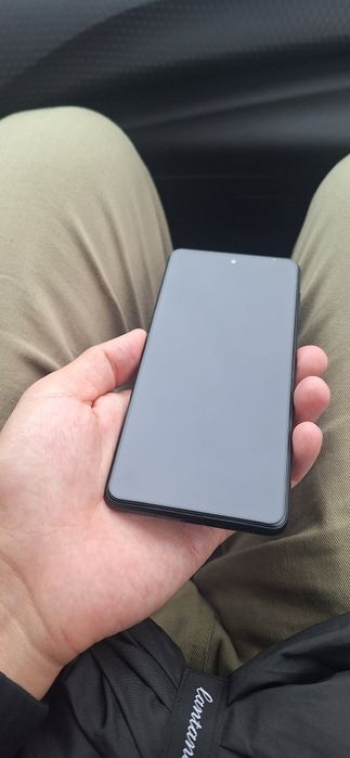 Samsung galaxy M52 5G pamiti 8/128