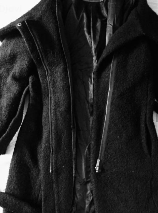 Черно палто  М/Л