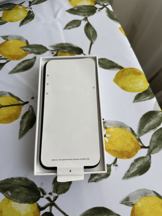 Iphone 12 de vanzare, unic proprietar
