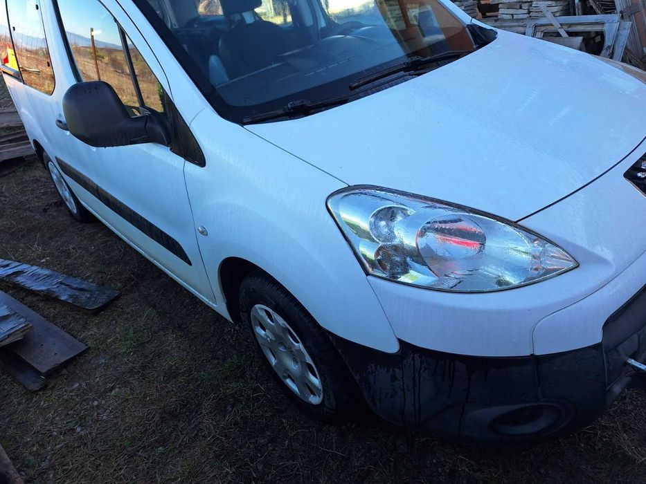 Peugeot Partner 1.6 hdi 8v на части 2013г berlingo