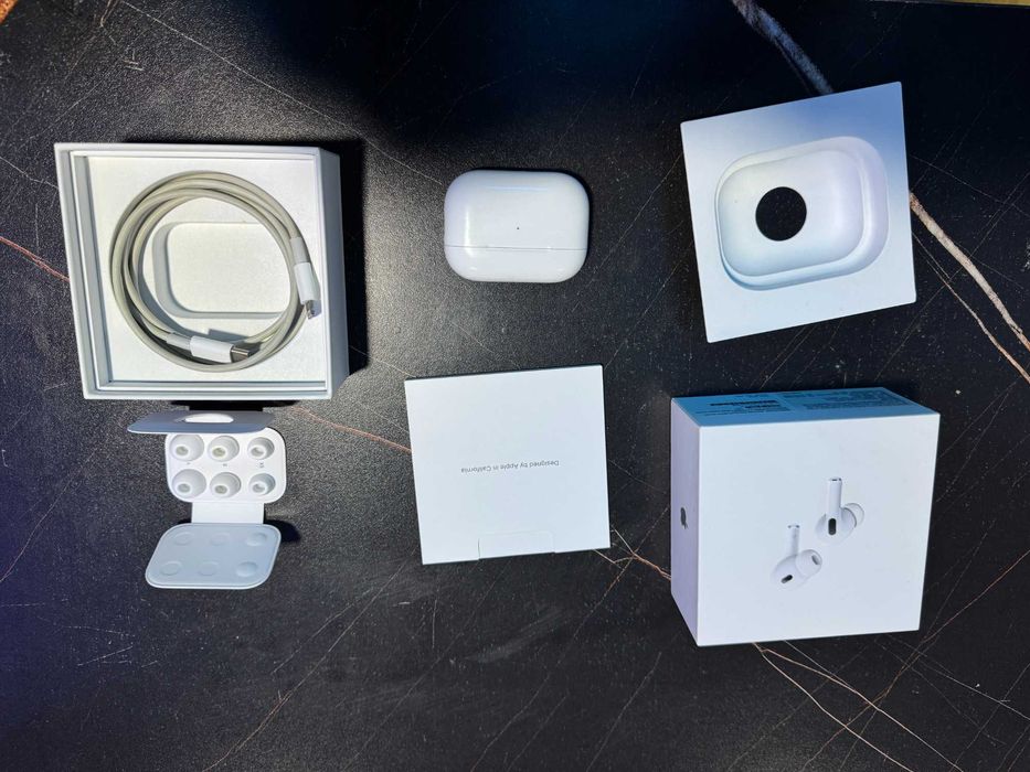 Aripods pro 2 оригинал продается срочно!!!