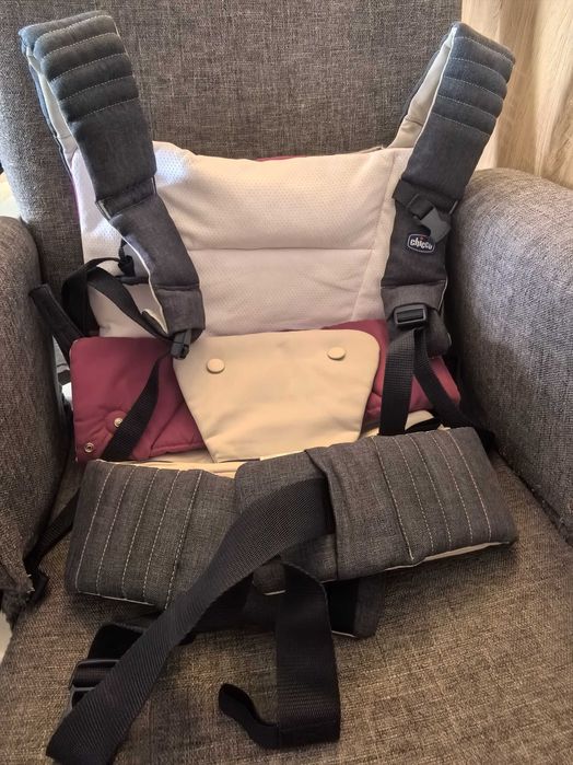 Ергономично кенгуру Chicco Myamaki Complete Denim