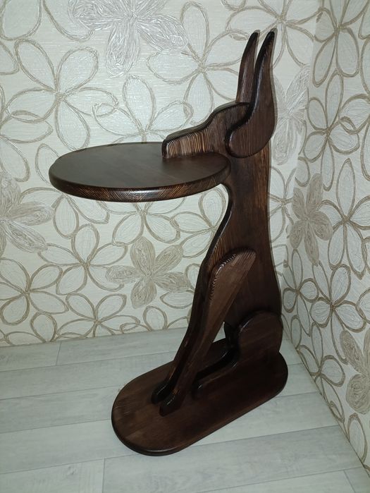 Продам Столик доберман