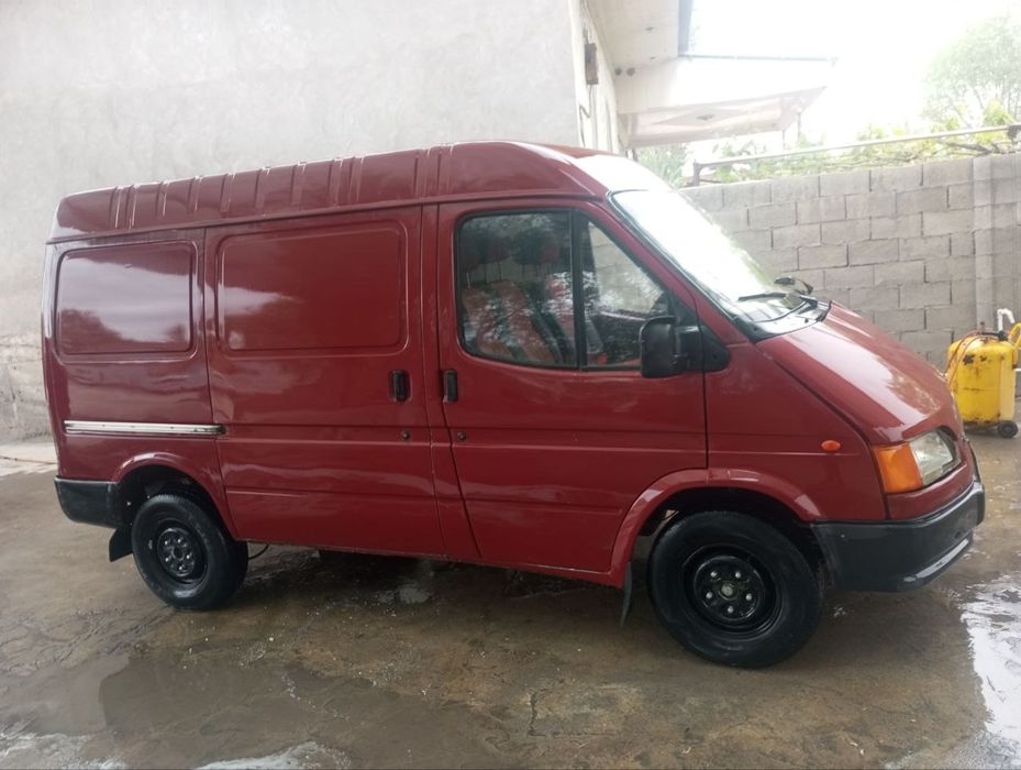 Форд

Юк фургон
Роли гидралика
Мошина холати зур
Матор килинг