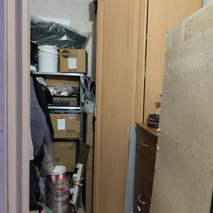 Продам шкаф в прихожую