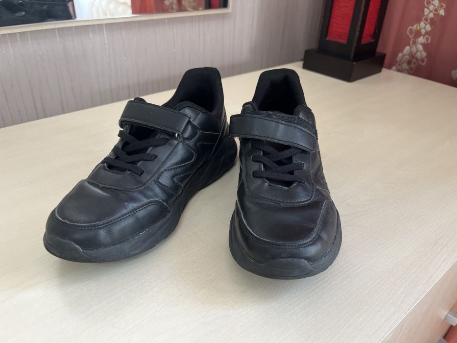 Детские кроссовки для мальчика