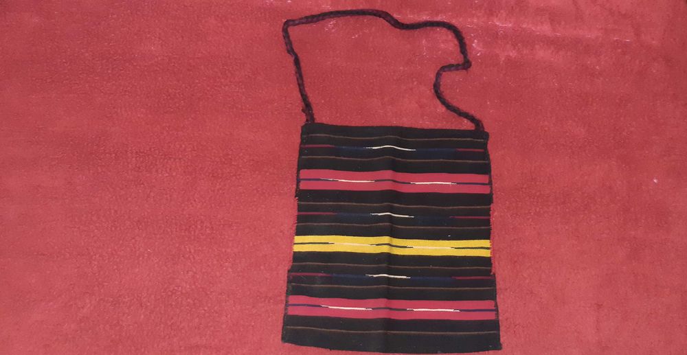 Стари народни торби.30 лв.по договаряне