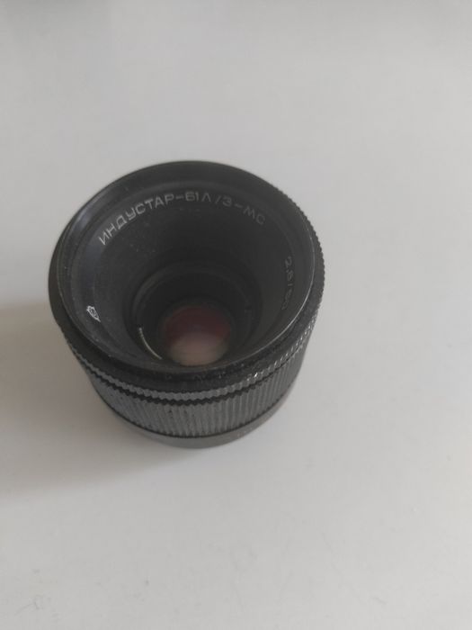 Продам обьектив.