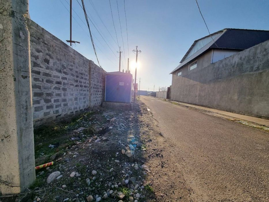 Ер сотилади 143 сутих Чирчик шахар