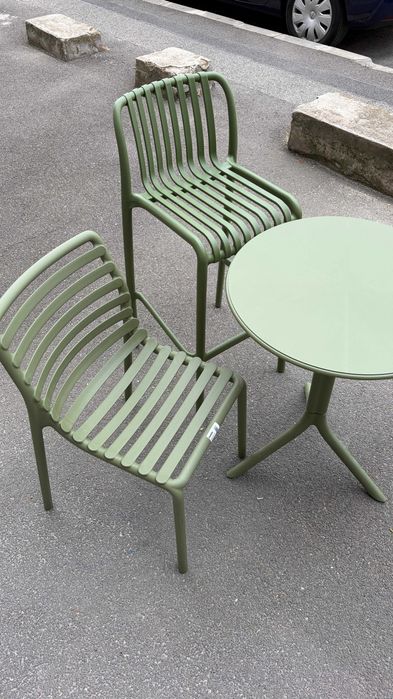 Set mobilier cafenea/terasă Nardi Italia – NOU, nefolosit | 11 piese