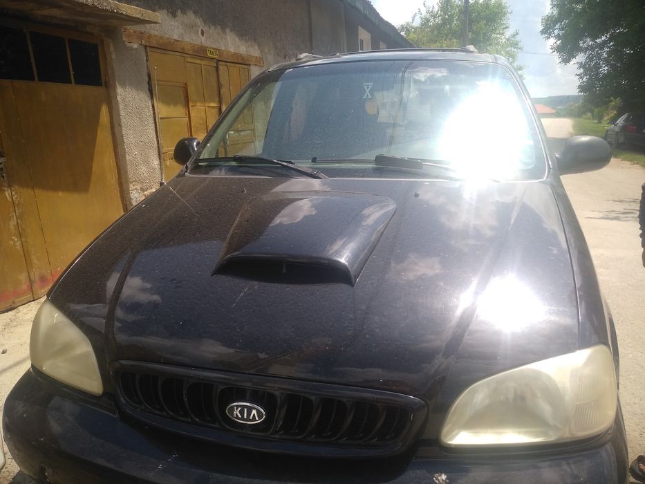 Киа Карнавал на части