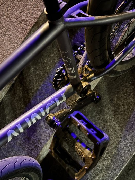 Продам бмх комплит Kink bmx