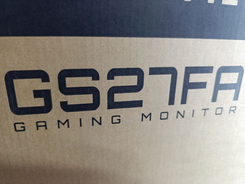 Monitor gaming 27 inch 180hz  gigabyte nou cu garanție