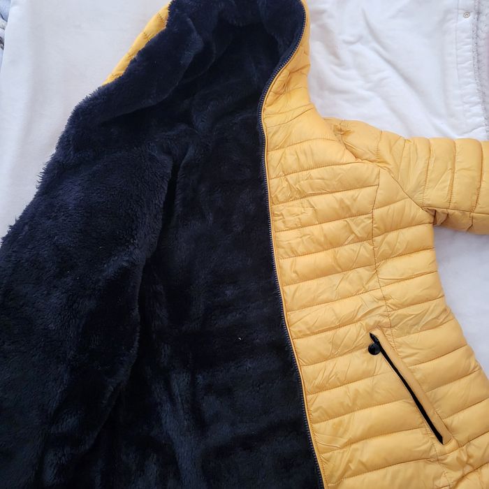 Geacă damă îmblănită mărimea M ,