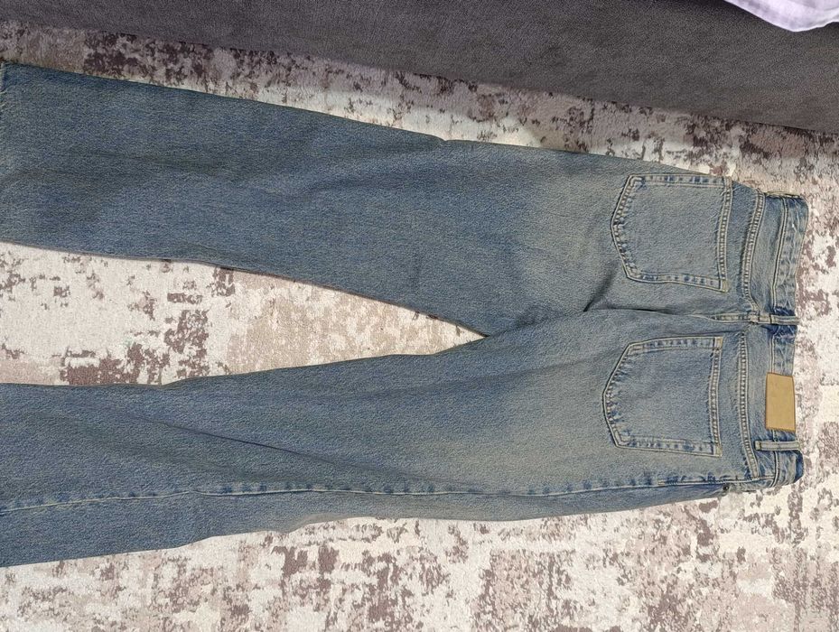 Pantaloni straight Zara