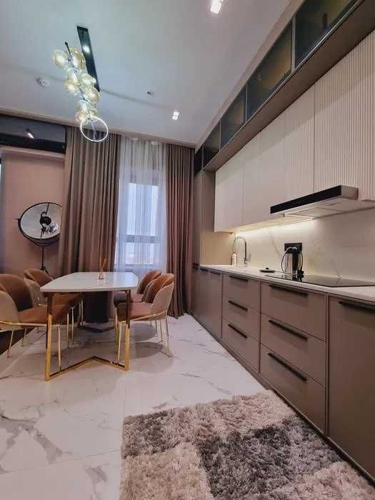 Суточная аренда: ваш временной уютный уголок в центре города Акай сити