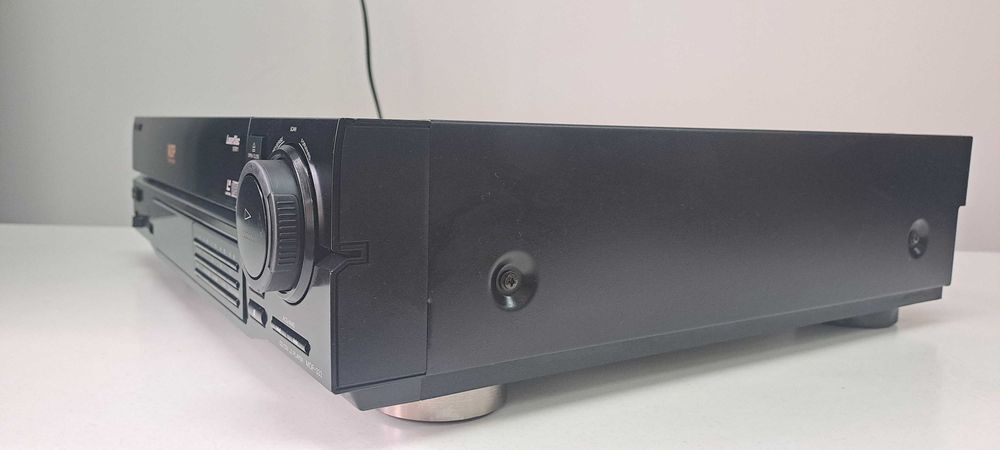 CD / LaserDisc Player Sony MDP-333 Defect (Sertar Blocat) Telecomanda