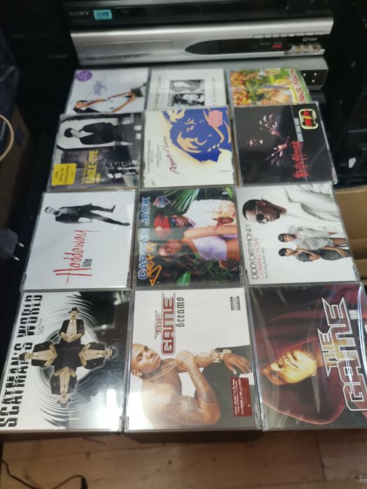 Pachete Cd uri cd player singleuri scatman etc
