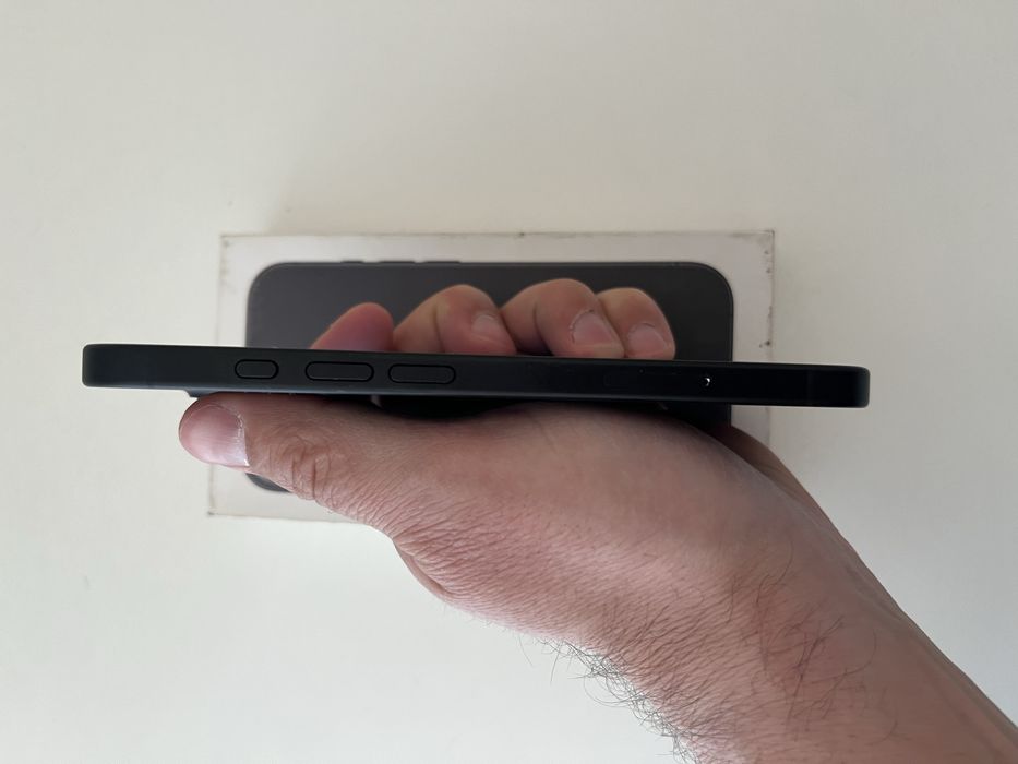 Iphone 16 256GB 97% bat