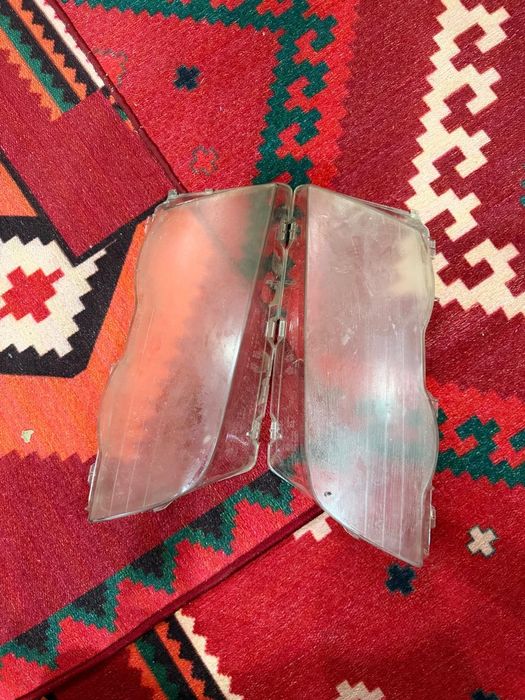 Стекло на фару БМВ е46 дорест